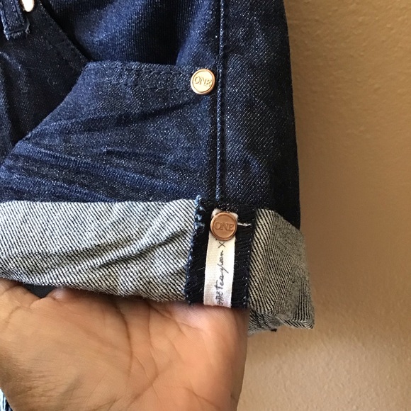 NWOT One Teaspoon Dark Wash Bandits Relaxed, Long Rise Twisted Cuff Shorts (24) - Picture 4 of 10